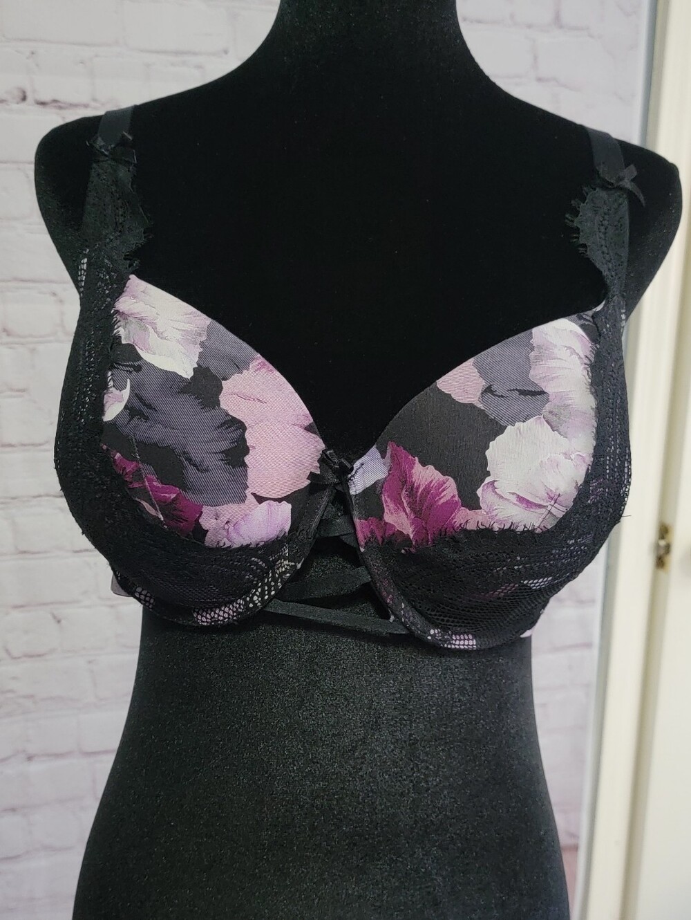 Cacique Floral Lace Underwire Bra - Black & Purple 40DD